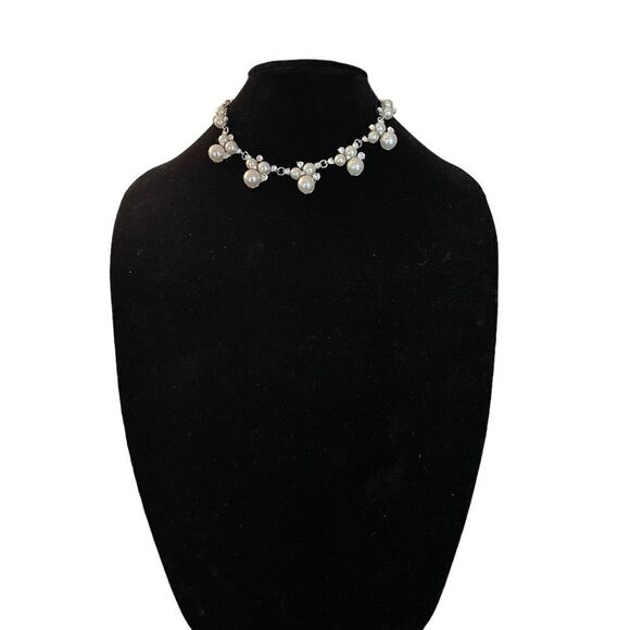 Stunning Pearl-like and Diamond-like Choker Necklace - Picture 3 of 9